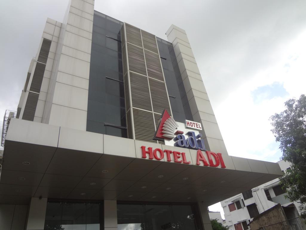 Hotel Adi Nagpur Exterior photo